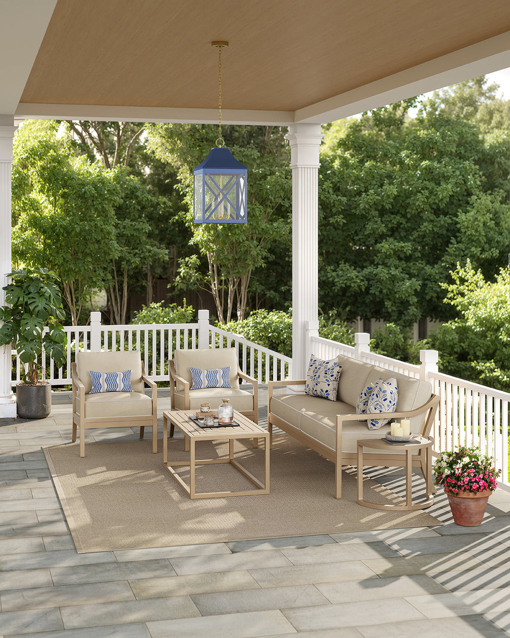 oomph Outdoor Sofa with 2 Seat Cushions