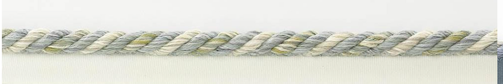 Queen Aspen Platform Bed with Footboard